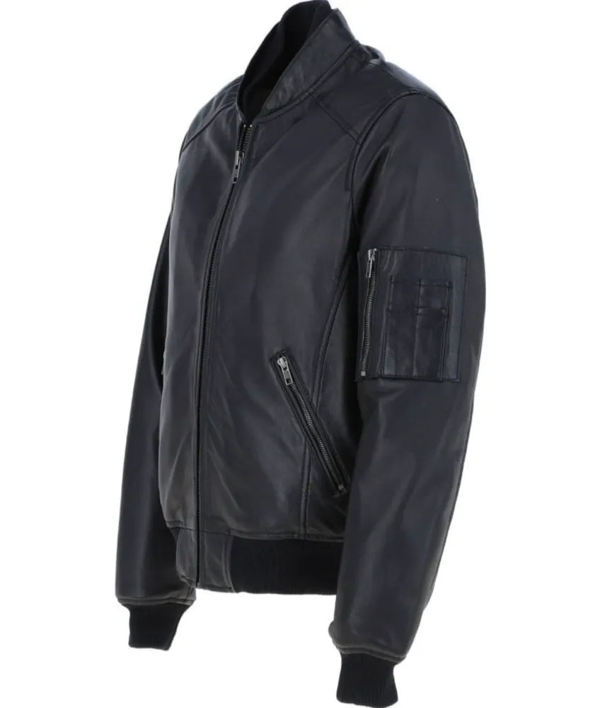 Stylish Black Leather Jacket with a Fresh Modern Design